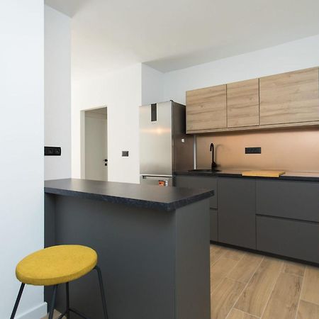 Lumi'S Perfect Place Near Beach With Garden & Free Public Parking 스플리트 외부 사진